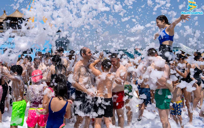 istanbul aquaparkları köpük partisi