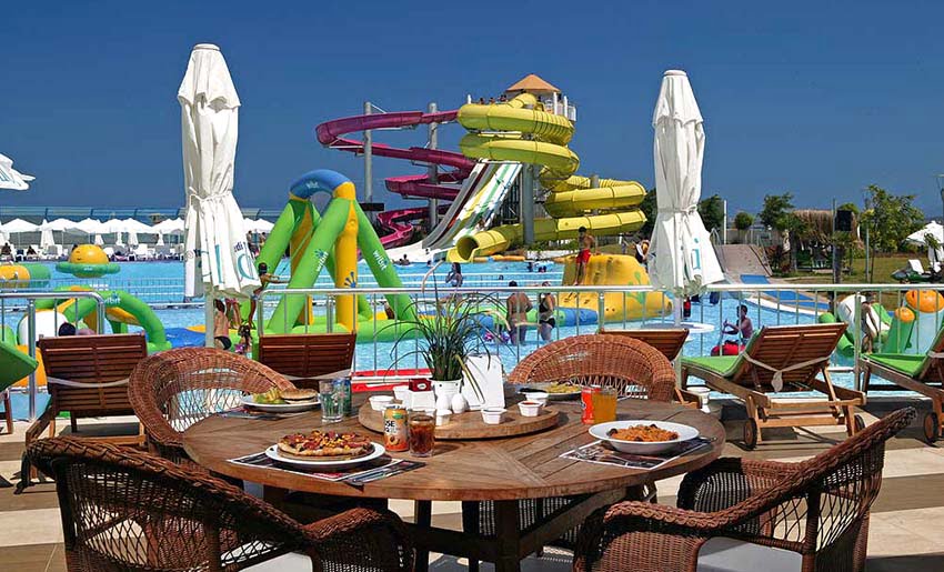 aqua toy city izmir aquapark