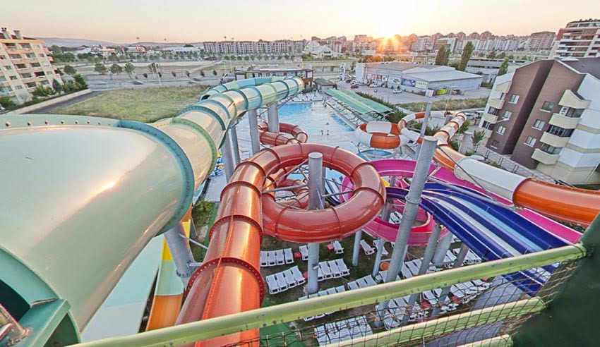 Bursa ninova aquapark havuzları