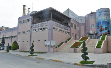Bağcılar Yüzme Havuzu | Fiyatları, Kurs, Gerekli belgeler bağcılar yüzme havuzu saatleri