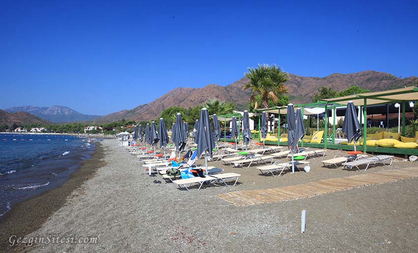 Datça Aktur kamp plajı