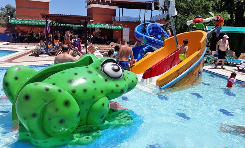 Altınoluk aqua park